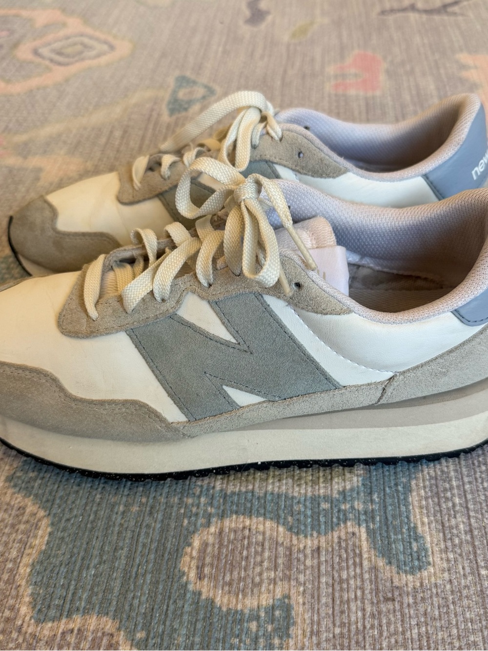 New Balance 237 Sneaker - Women's